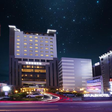 Hyunjin Tourist Hotel Donghae Exteriér fotografie