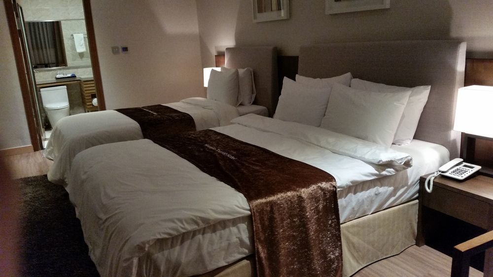Hyunjin Tourist Hotel Donghae Exteriér fotografie